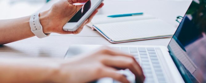 comparing mobile view with desktop view for data analysis
